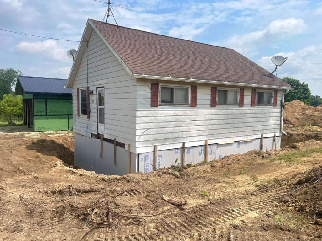 Custom-Home-Building-1.webp